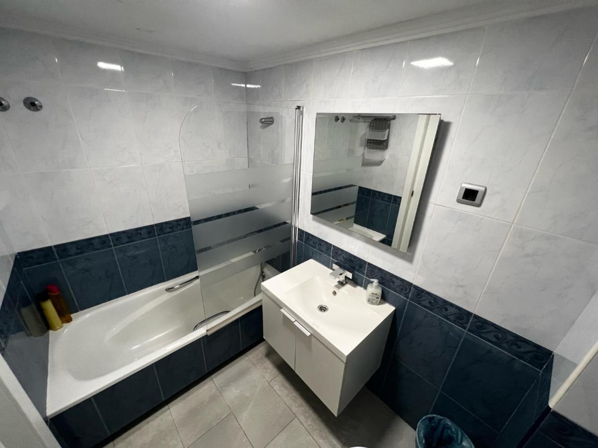 Premium Malaga Residence With Free Parking מראה חיצוני תמונה